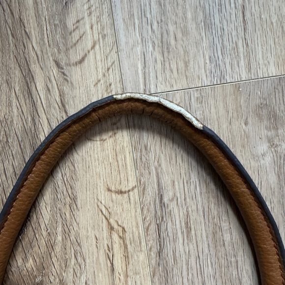 Tiganello Genuine Leather Yellow and Brown Shoulder Bag - Picture 6 of 6